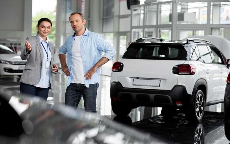 Strategi untuk Menyegarkan Program LCGC guna Meningkatkan Penjualan Mobil di Indonesia highlighting efforts to boost car sales in Indonesia.