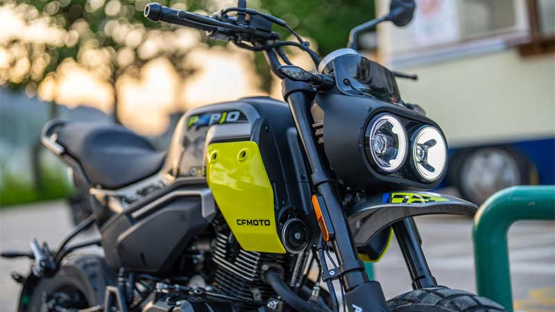 Front view of the CFMOTO XO Papio motorcycle