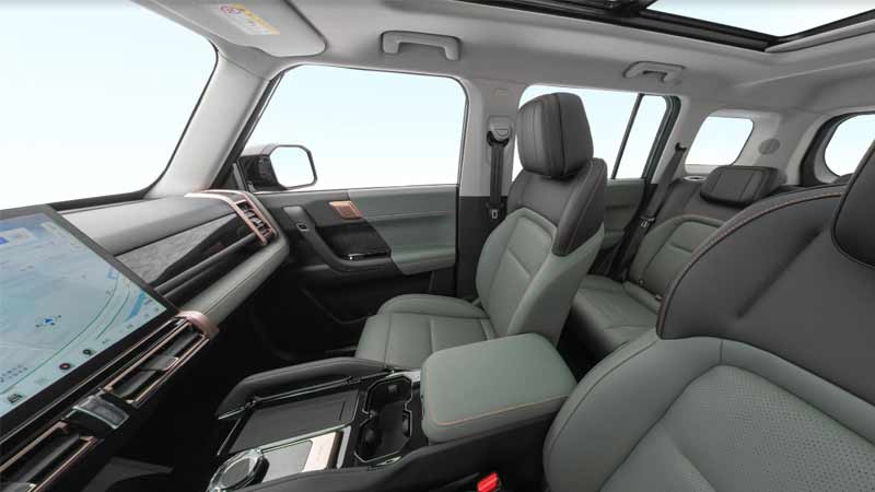 Chery iCar-03's interior with light-colored leather seats