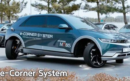 Hyundai Mobis’ e-corner car with 360-Degree Car rotation
