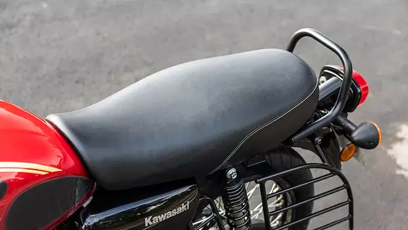 rear seat of a Kawasaki W175 motorcycle