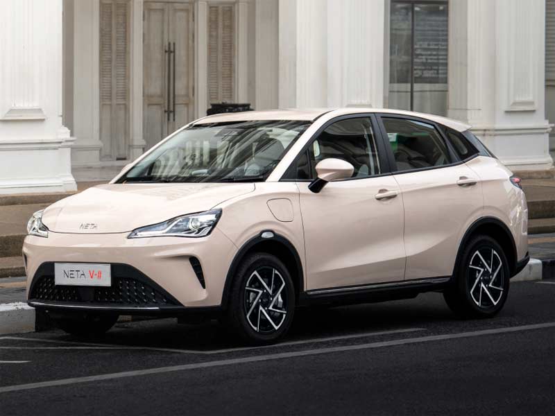 NETA V-II SUV 5 kursi di Indonesia-autoini