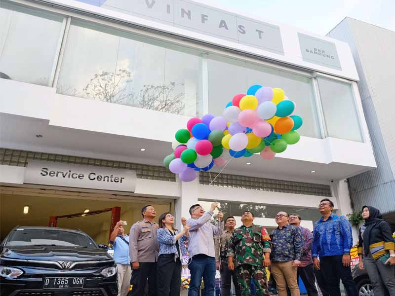 Vinfast announced the opening of 15 new dealer stores across Indonesia