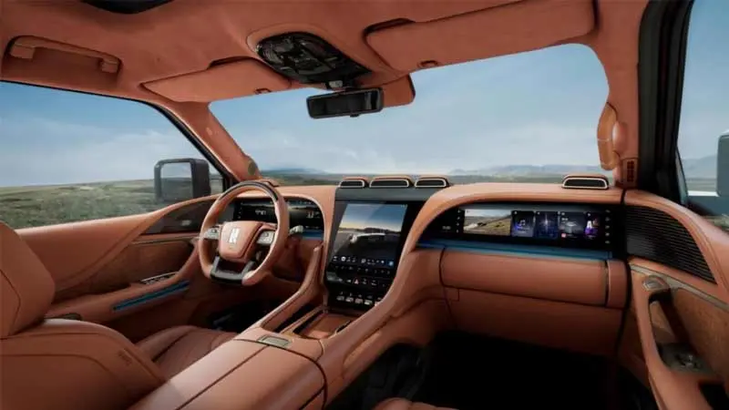 BYD-U8-Interior-Indonesia-autoini