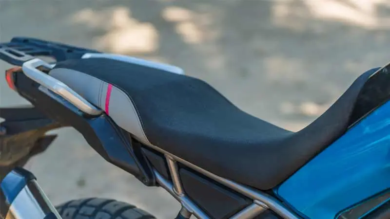 CFMoto-450-MT-Kursi-Indonesia-autoini