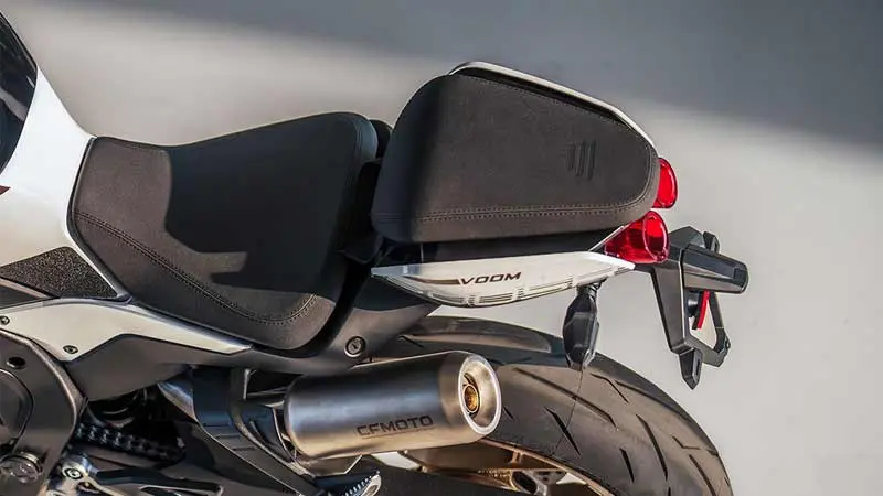 CFMotot-500-SR-Voom-Seat-Indonesia-autoini