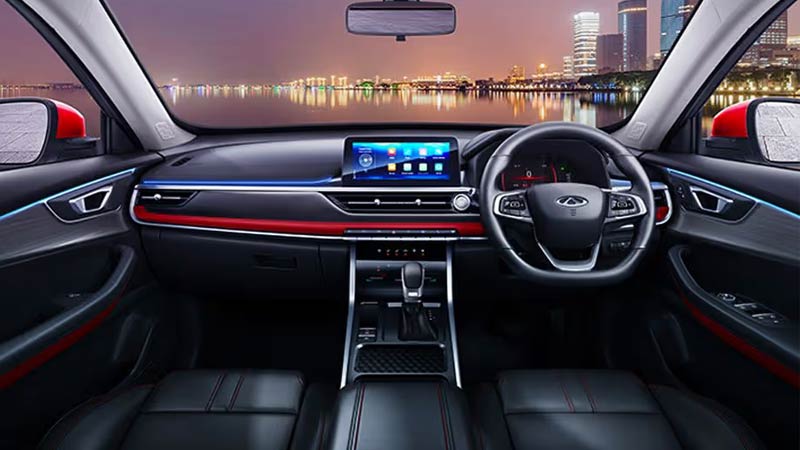 Dalam interior SUV Chery Tiggo 5X-dengan-dashboard dan-stir