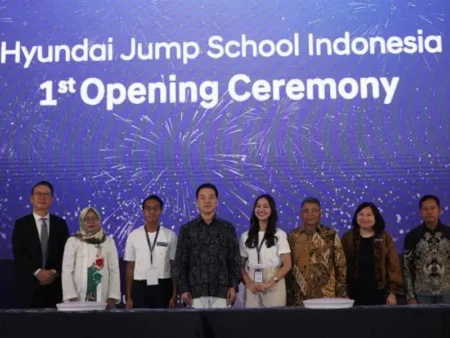 Hyundai Motors Indonesia Promotes Youth Education with the 'Hyundai Jump School' Program