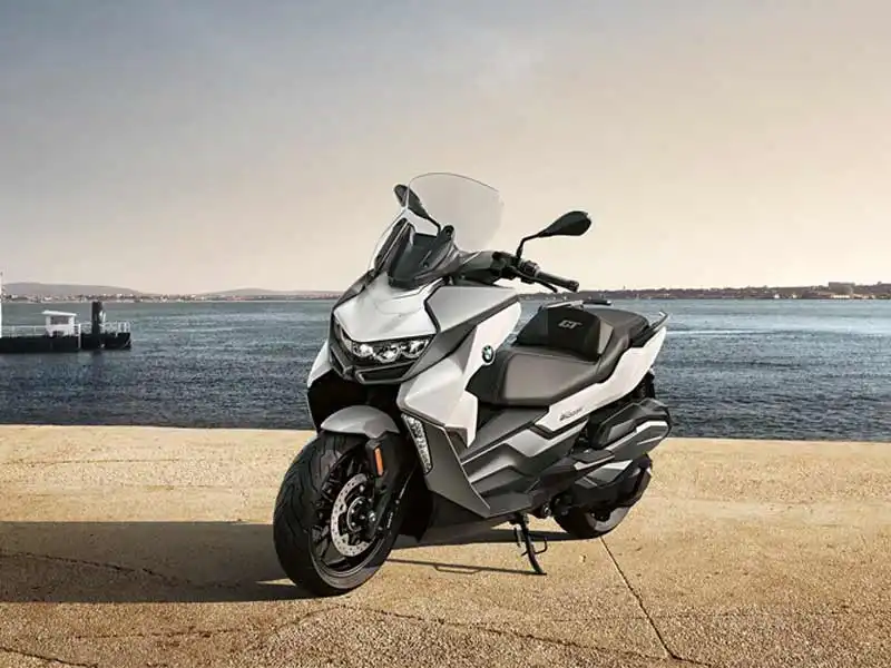 BMW C 400 GT : Harga Terbaru 2024, Spesifikasi di Indonesia