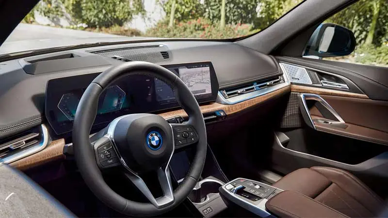 BMW-iX1-Interior-Indonesia-autoini