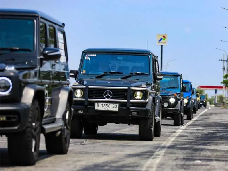 Mercedes Jip Indonesia Celebrates 45 Years with East Java-Bali Tour