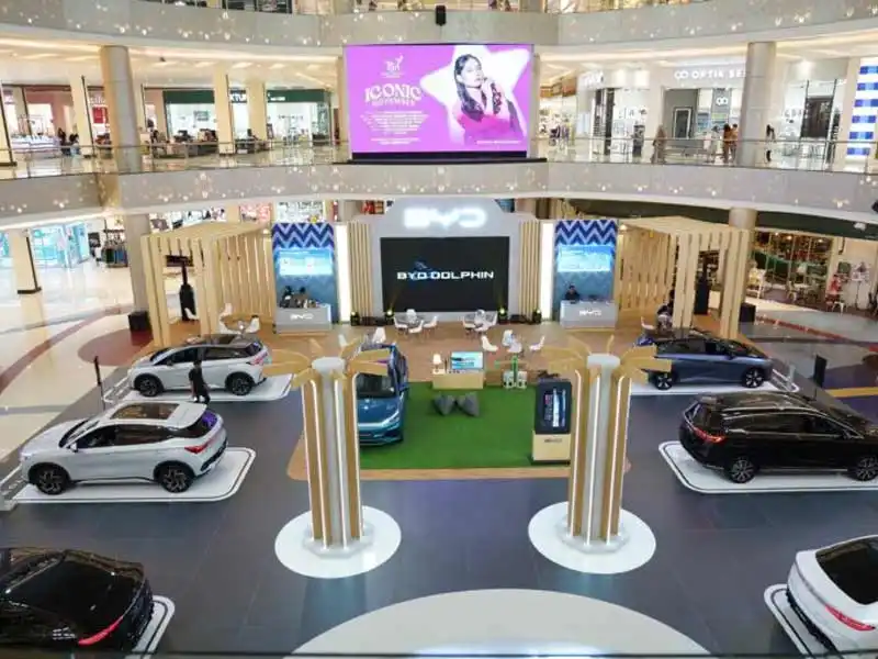 BYD Motor Gelar Pameran Mall to Mall di Makassar, Indonesia BYD Held Mall To Mall exhibition in Indonesia