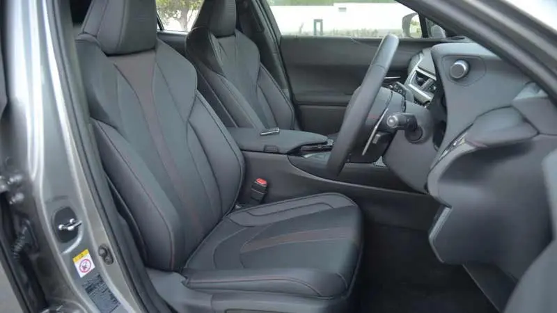 Lexus UX 300e Seat Indonesia autoini