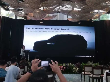 Mercedes-Benz will present a New SUV at GJAW 2024 in Indonesia