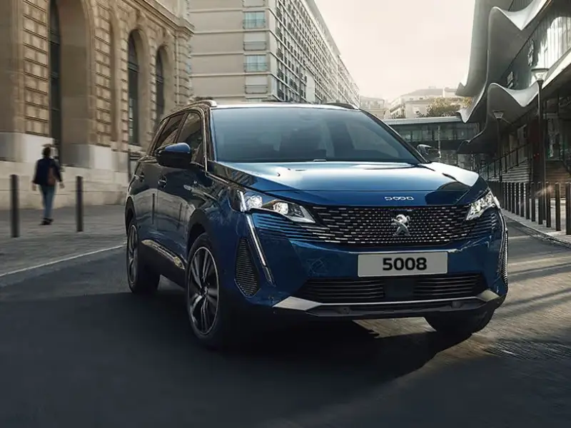 Eksterior Peugeot 5008 2025 Indonesia-autoini