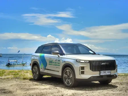 Jaecoo J7 SHS Road Test Drives 1,377 Km on One Full Tank! Indonesia - autoini