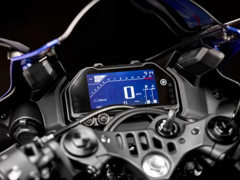 Yamaha YZF R25 Infotainment Cluster Indonesia - autoini