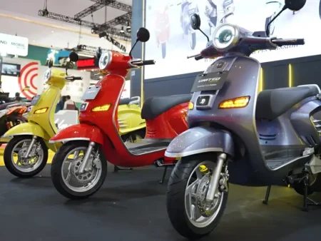 United Introduces 3 Electric Motorcycles with Over 100 Km Range Indonesia - autoini