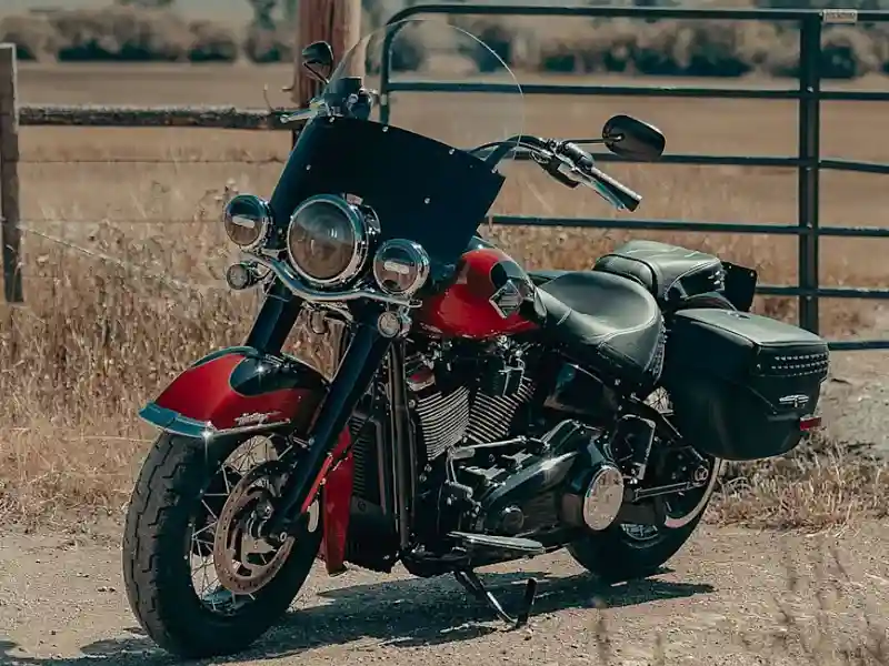 Harley-Davidson Heritage Classic - autoini
