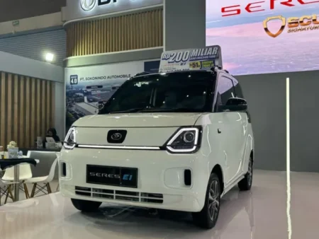 Seres Aims to Sell Hundreds of E1 Electric Cars at PEVS 2025 - autoini