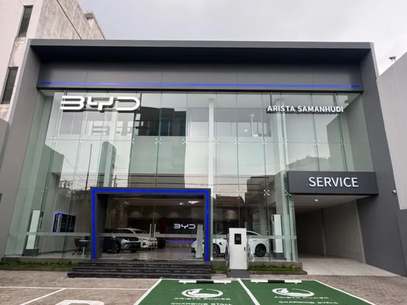 BYD Arista Samanhudi electric car dealer officially opened in Jakarta - autoini