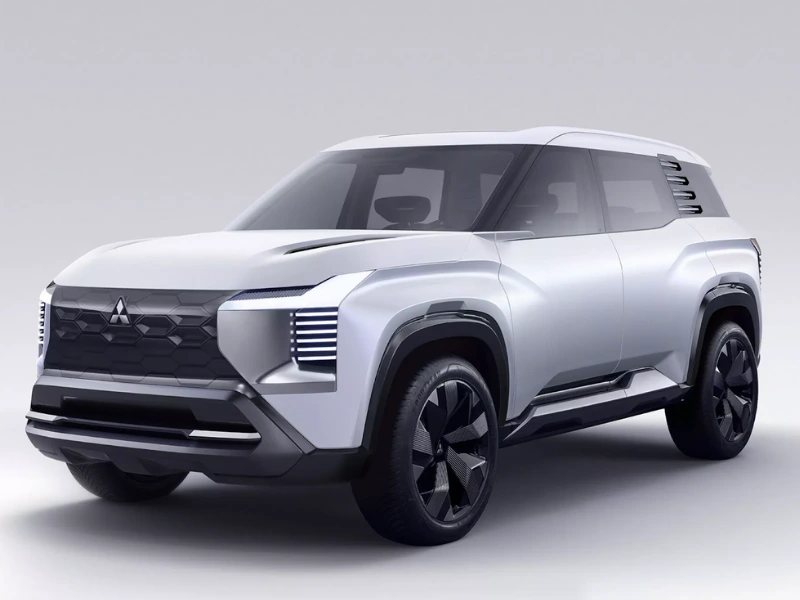 Mitsubishi DST Concept SUV to Launch Globally in Indonesia Mitsubishi DST Concept SUV to Launch Globally in Indonesia with a Luxurious Interior - autoini