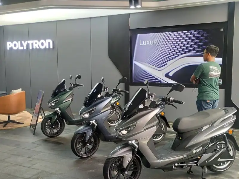 Motor listrik Polytron dipajang di EV Gallery Jakarta-autoini