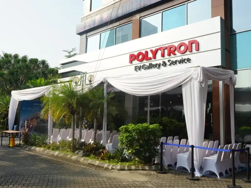Polytron EV Gallery & Service electric car showroom at Prince Center, Jakarta - autoini