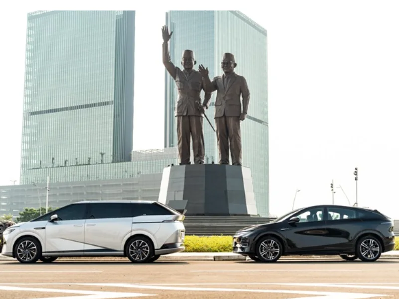 Xpeng G6 SUV and X9 MPV electric cars available for pre-order in Indonesia - autoini