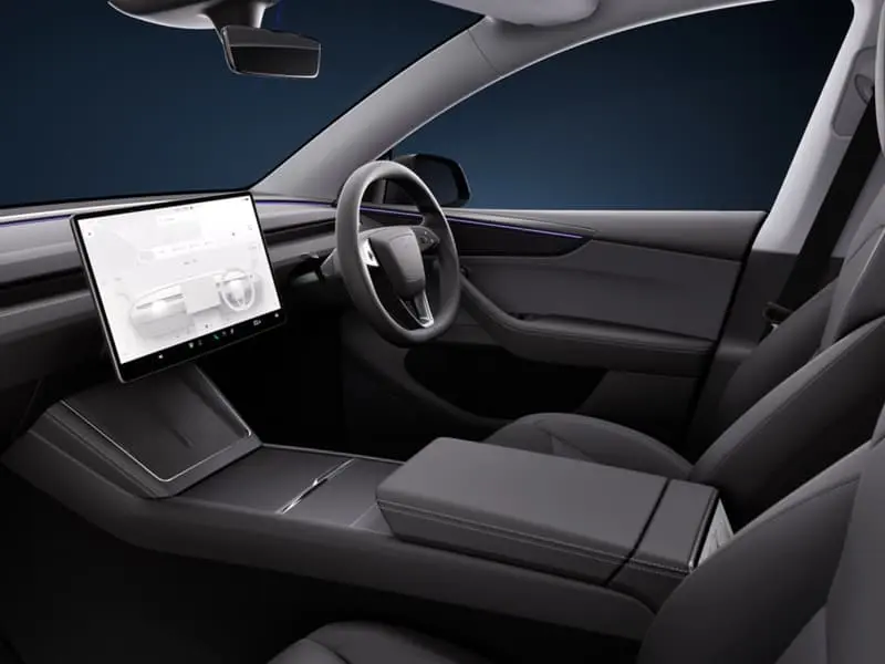 Interior Tesla Model Y dengan tampilan layar sentuh dan jok kulit edisi India