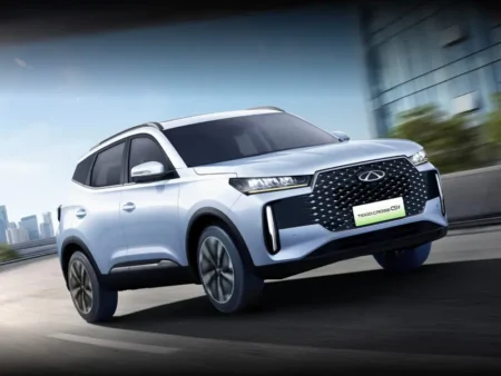 Chery Tiggo Cross CSH Hybrid SUV Indonesia