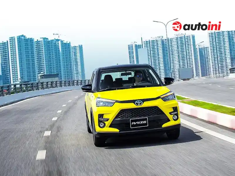 Toyota Raize: Mesin, Fitur dan Harga di Indonesia Toyota Raize compact SUV showcased in Indonesia